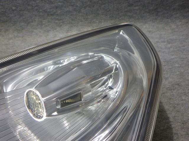 スカイライン ヘッドライト左右 HID キセノン V36 NV36 前期 100-63861 