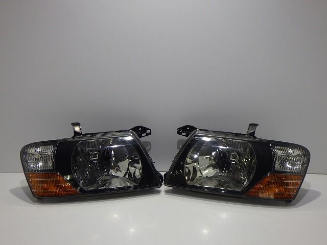 パジェロ ヘッドライト左右 ハロゲン V75/78W 100-87419 A MR 388003/4