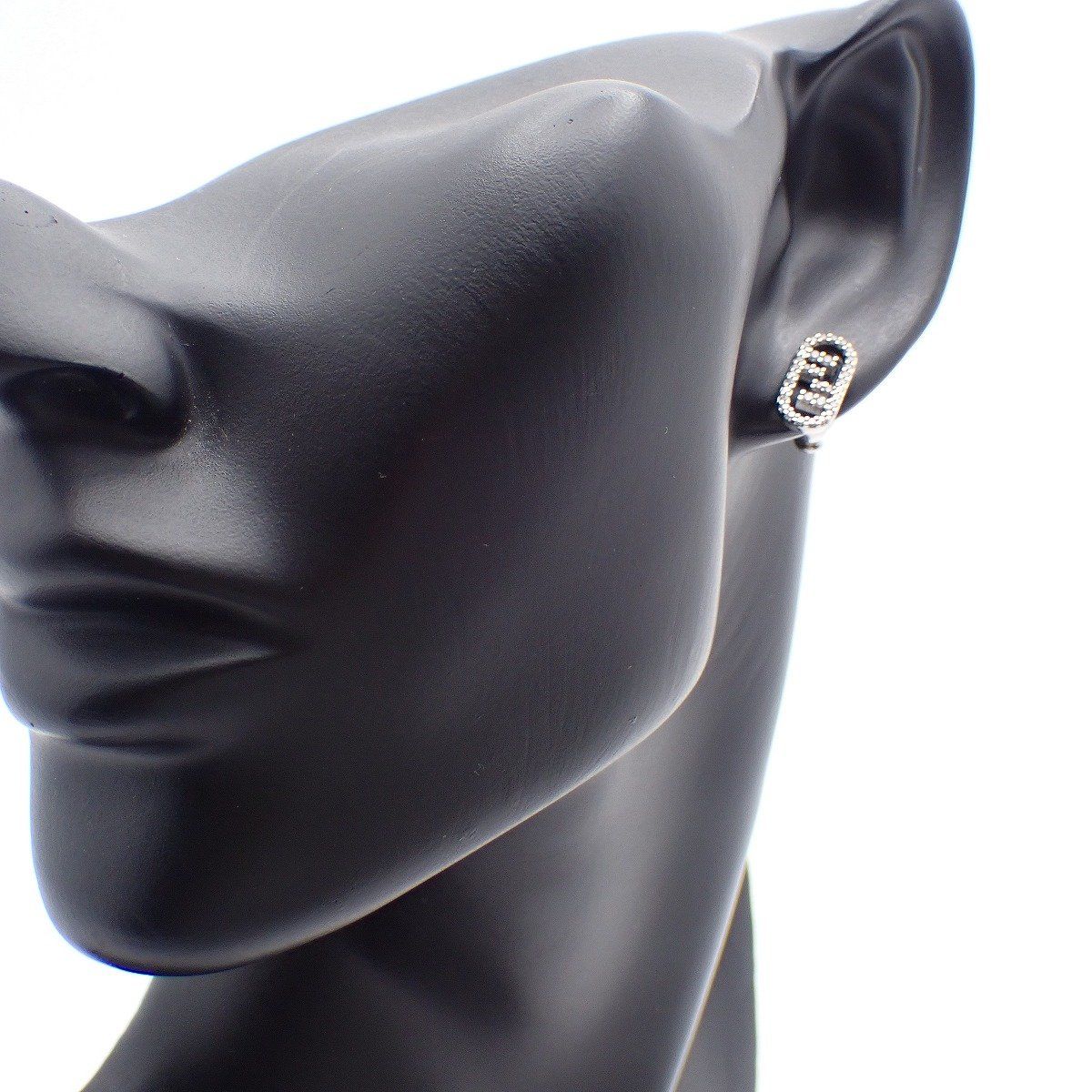 FENDI フェンディ オーロック FFロゴ ピアス シルバー色金具