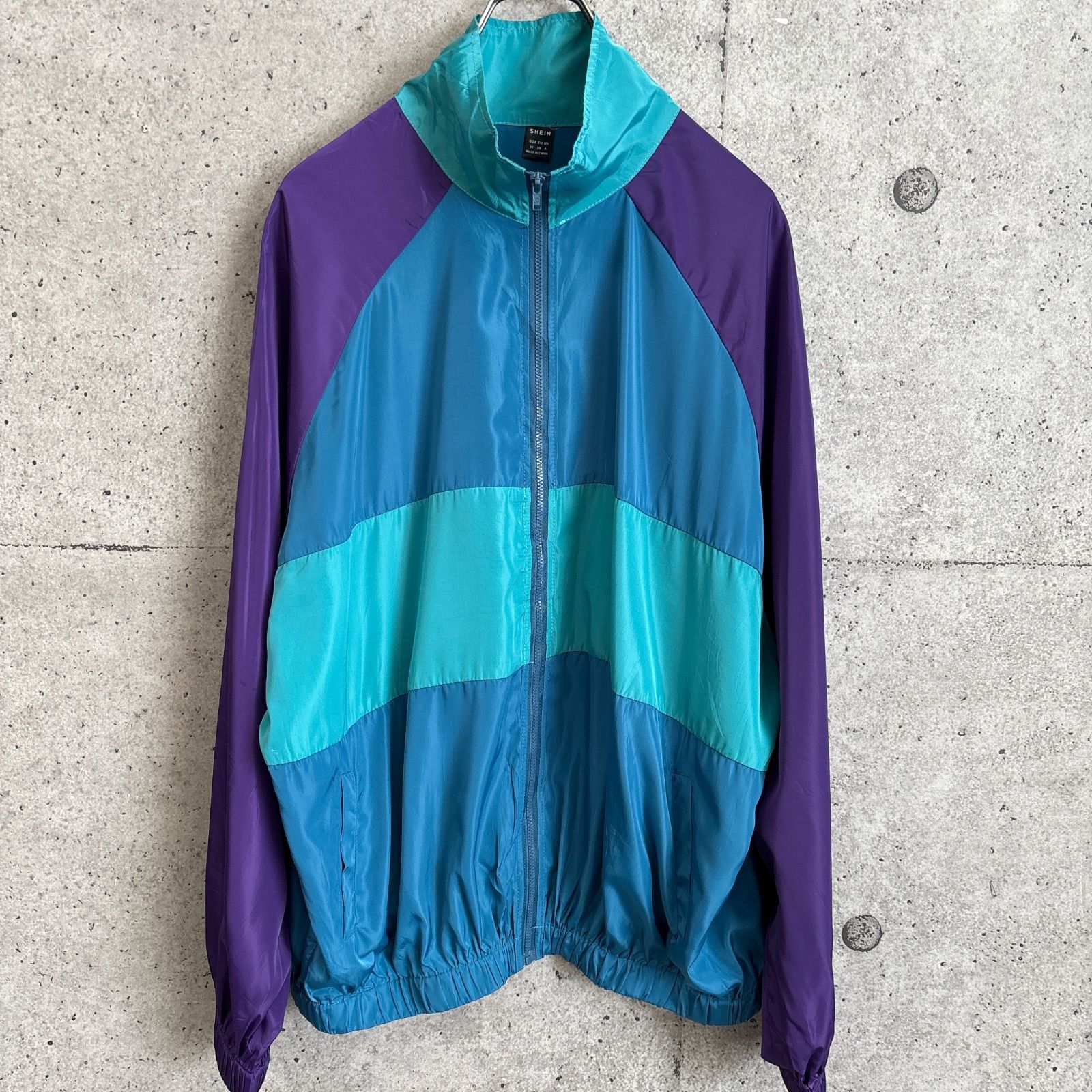 used 海外古着 総柄ナイロンジャケット ブルゾン 紫 ヴィンテージ フェード
