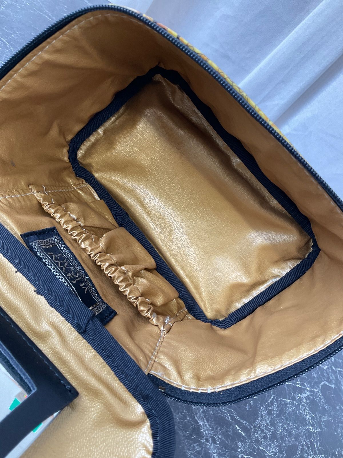 GIANNI VERSACE ジャンニヴェルサーチ バニティ ミニバニティポーチ