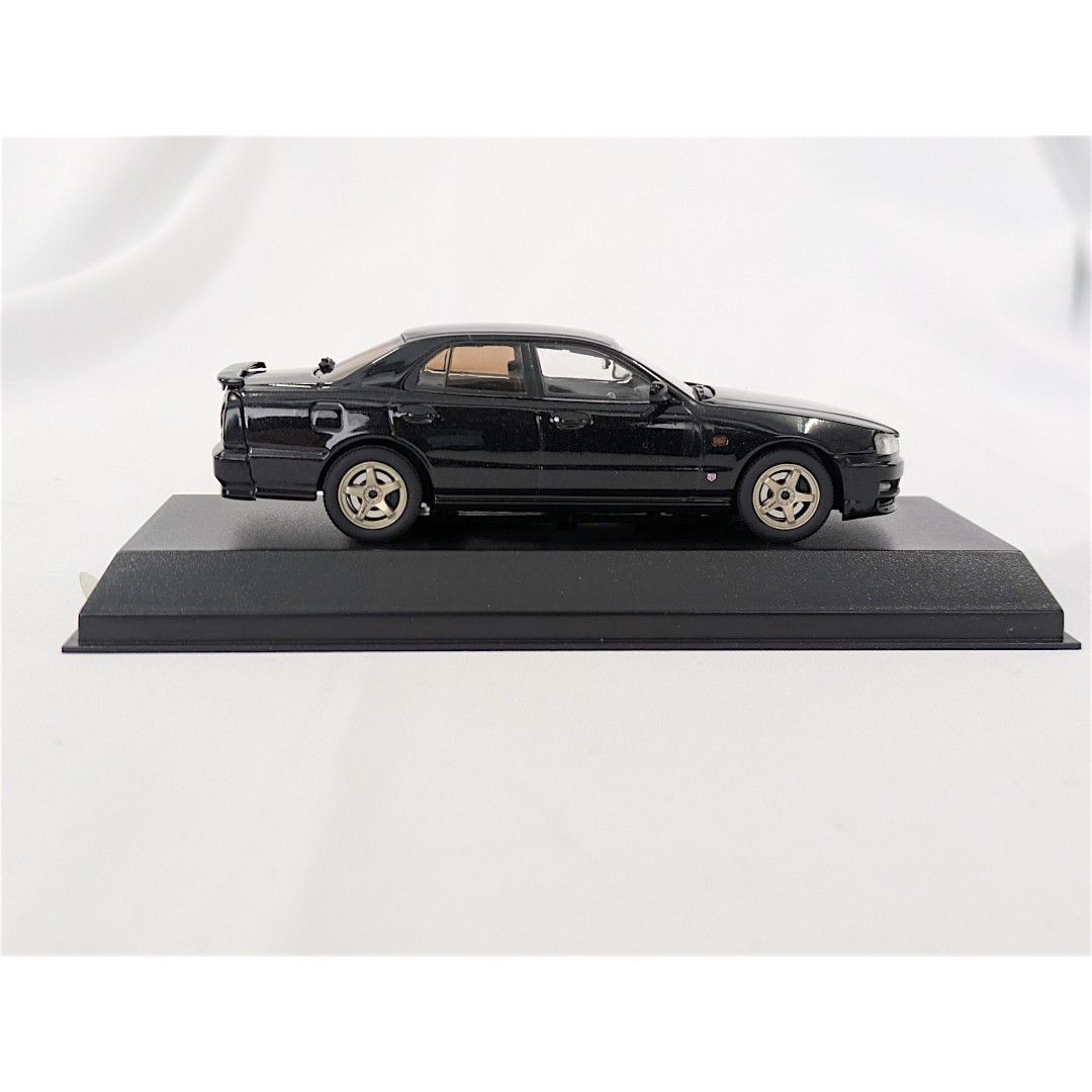 K03253BK】京商 1/43 ニッサン スカイライン 25GT Turbo ニスモ