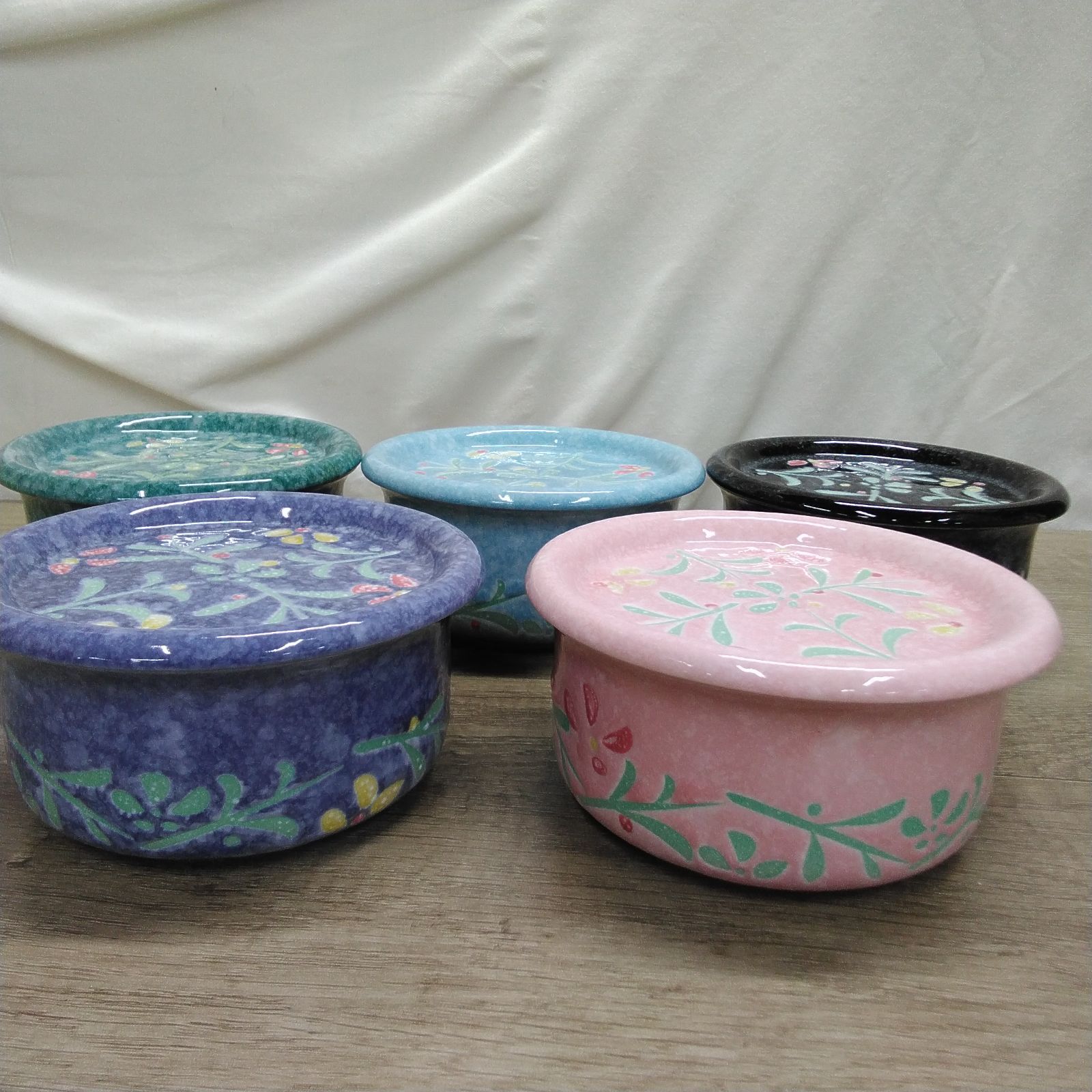 未使用・陶器 美濃焼 幸泉窯 皿セット 深皿＆小皿 5客セット(色違い