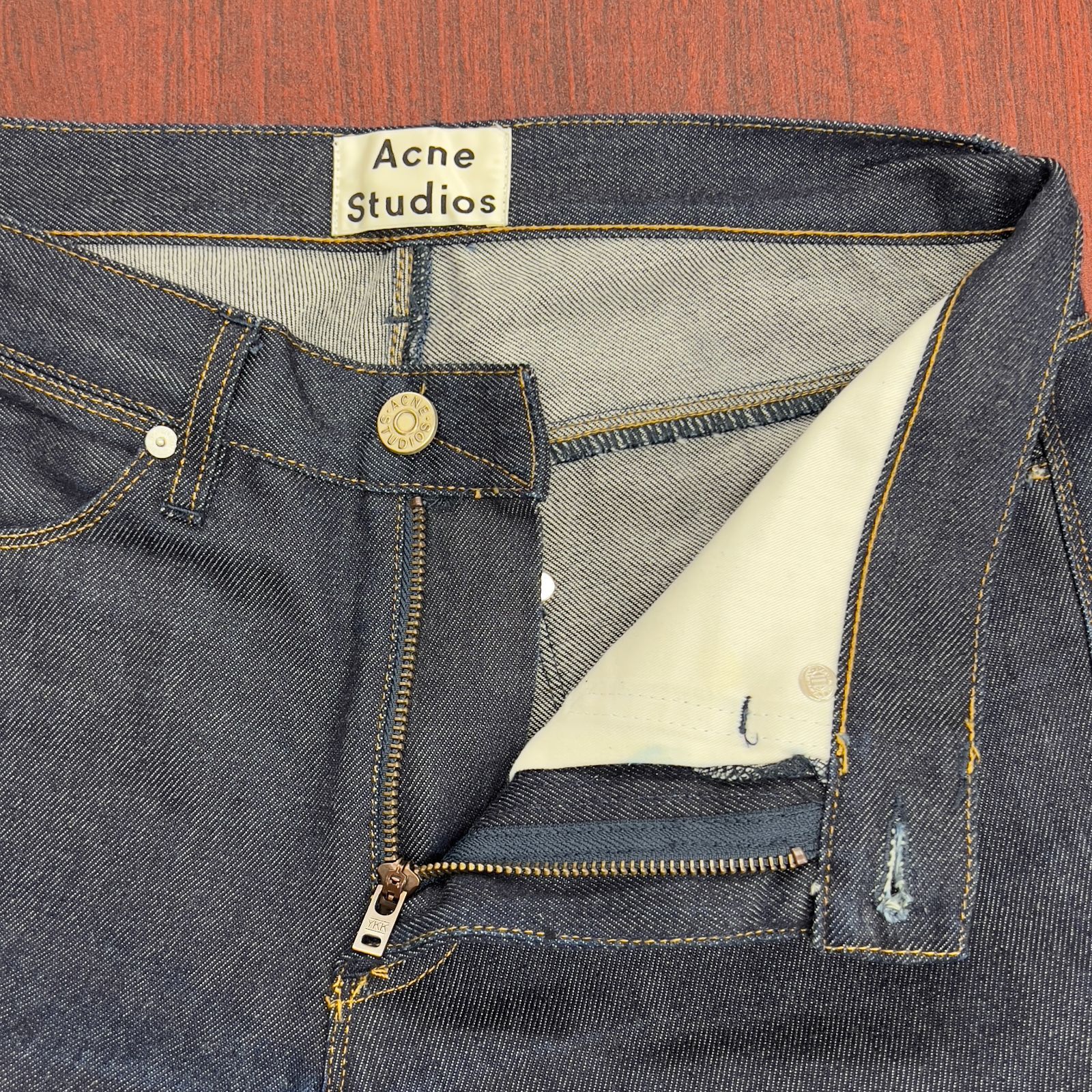Acne Studios アクネ ストゥディオズ MAX RAW デニムパンツ ジーンズ 