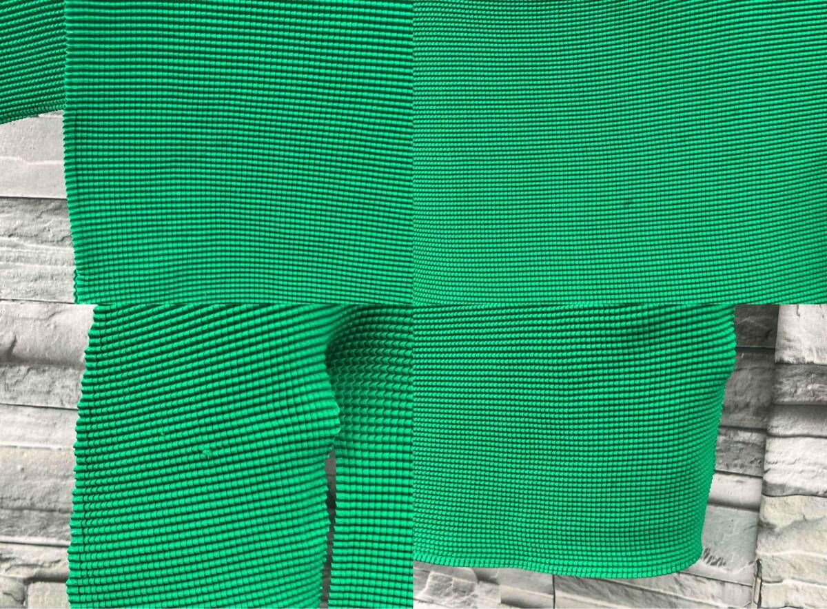 ISSEY MIYAKE MEイッセイミヤケ／半袖カットソー／GRN／フリーサイズ