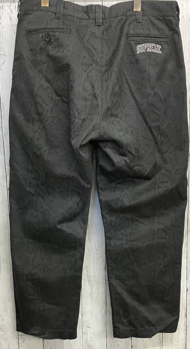 Supreme Snake Print Chino Pants シュプリーム 24ss ロングパンツ 総