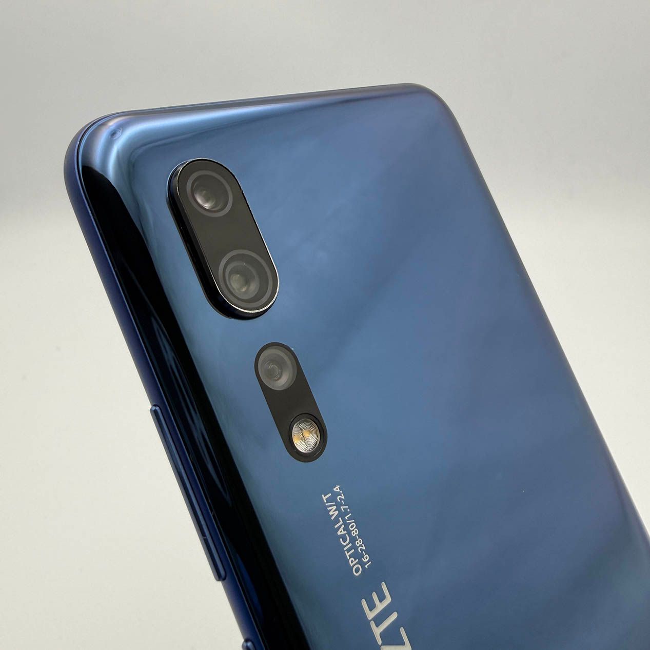 ZTE Axon 10 Pro 5G 128GB Cランク 青 - メルカリ