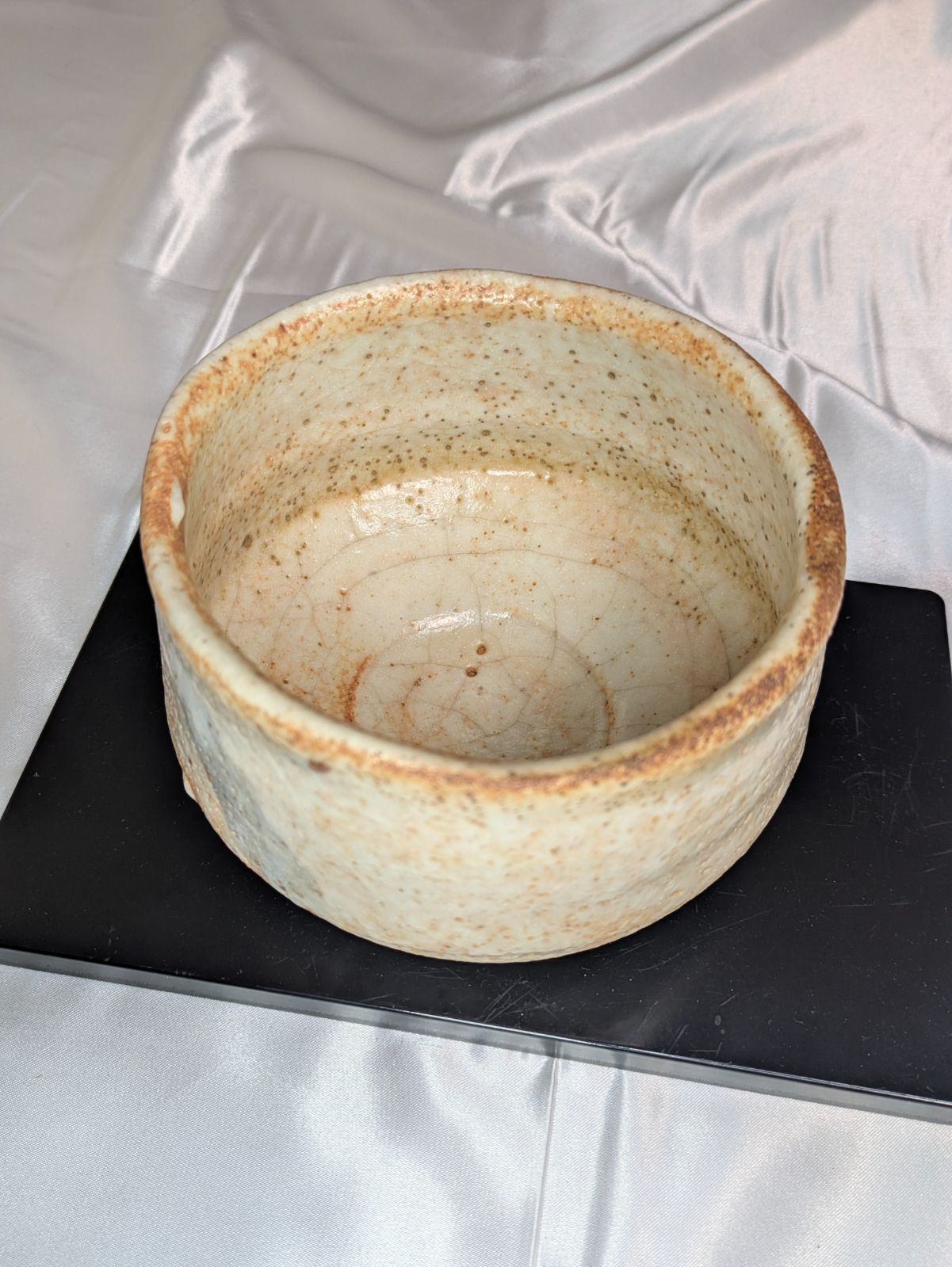 水野古麦 拝土窯 志野茶碗 瀬戸焼 共箱 共布 陶歴 銘入 刻印有 茶道具