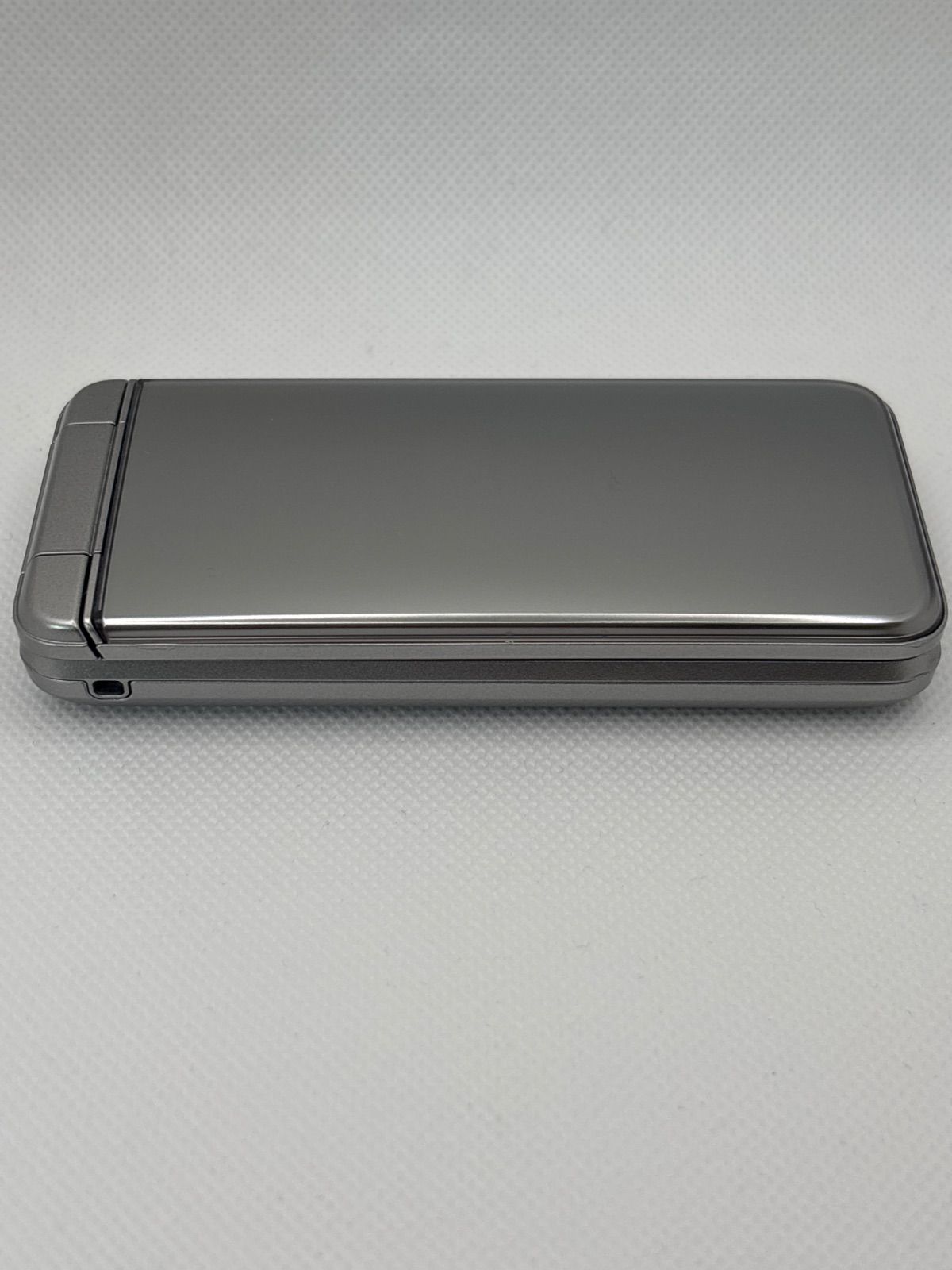 DIGNOケータイ4 A202KC シルバー 中古 SIMロック解除済 - メルカリ