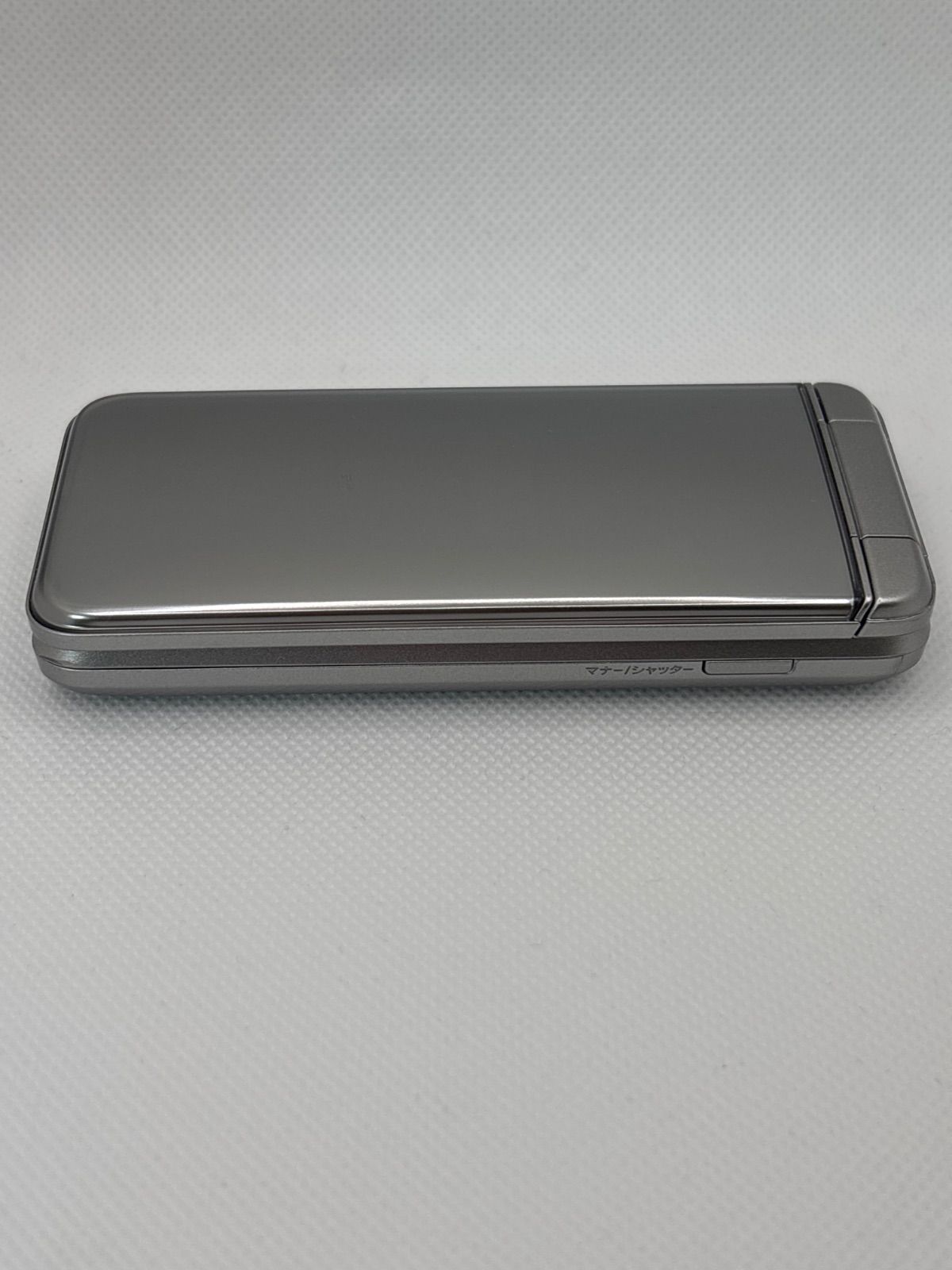 DIGNOケータイ4 A202KC シルバー 中古 SIMロック解除済 - メルカリ