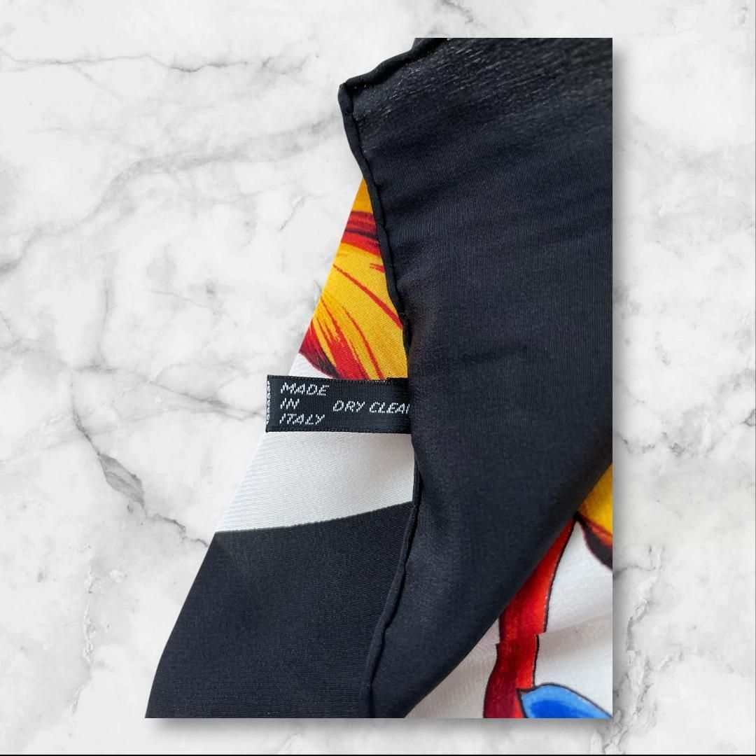 Karl Lagerfeld カールラガーフェルド シルクスカーフ 花柄 大判