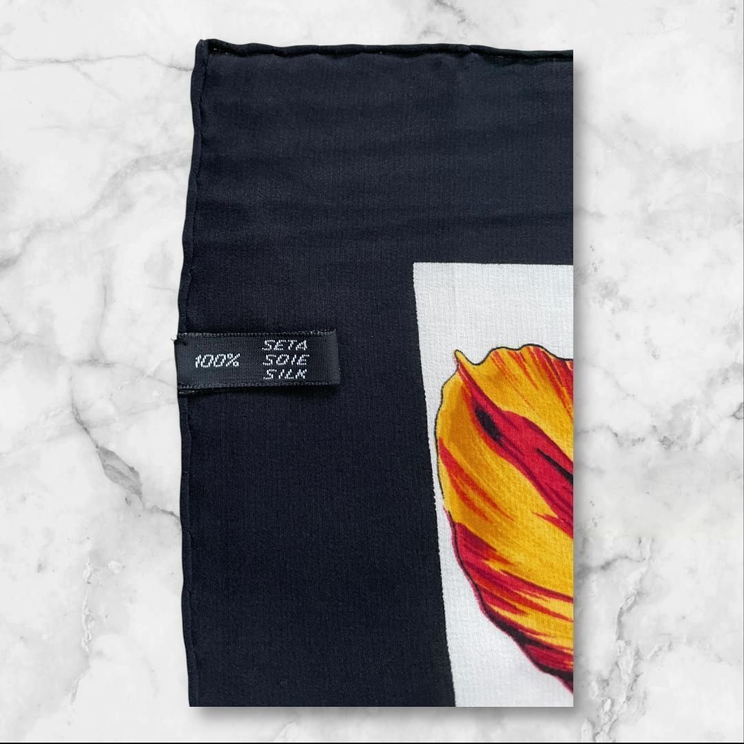 Karl Lagerfeld カールラガーフェルド シルクスカーフ 花柄 大判