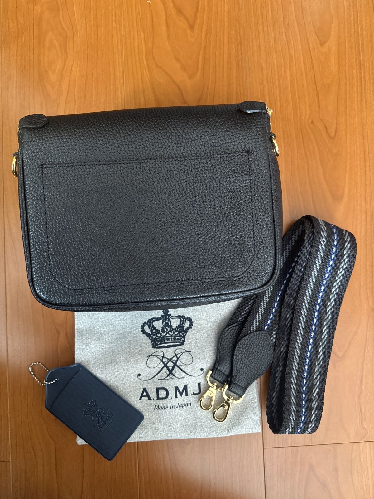 美品✨ADMJ 牛革シュリンク型押し クロスボディバッグ ショルダー