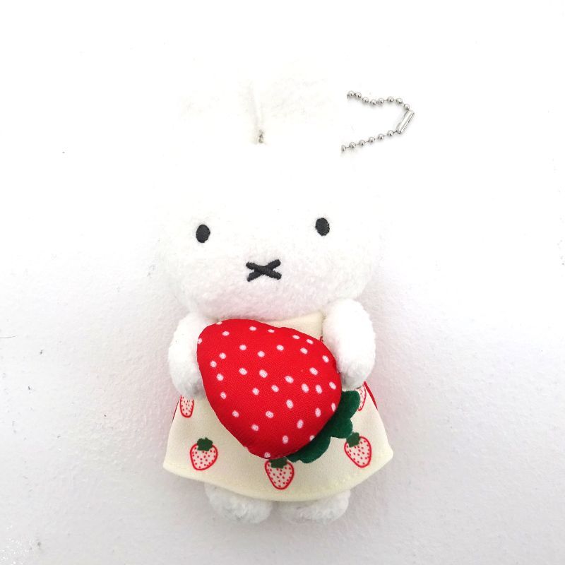 三重店】セキグチ ミッフィー ストロベリー マスコット キーチェーン