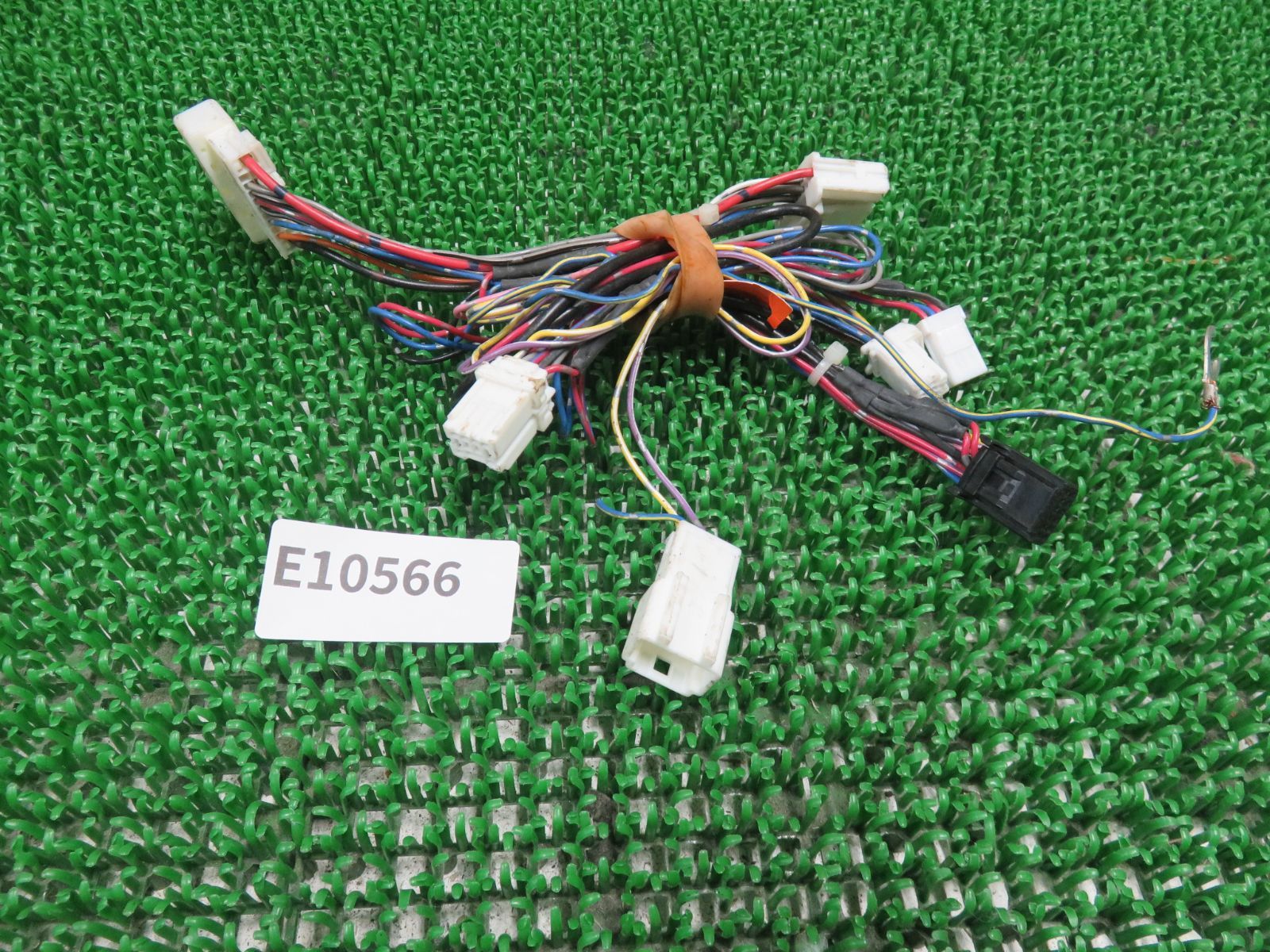 ☆E10566/日産 純正ナビ/オーディオ 電源配線ハーネス ケーブル コード