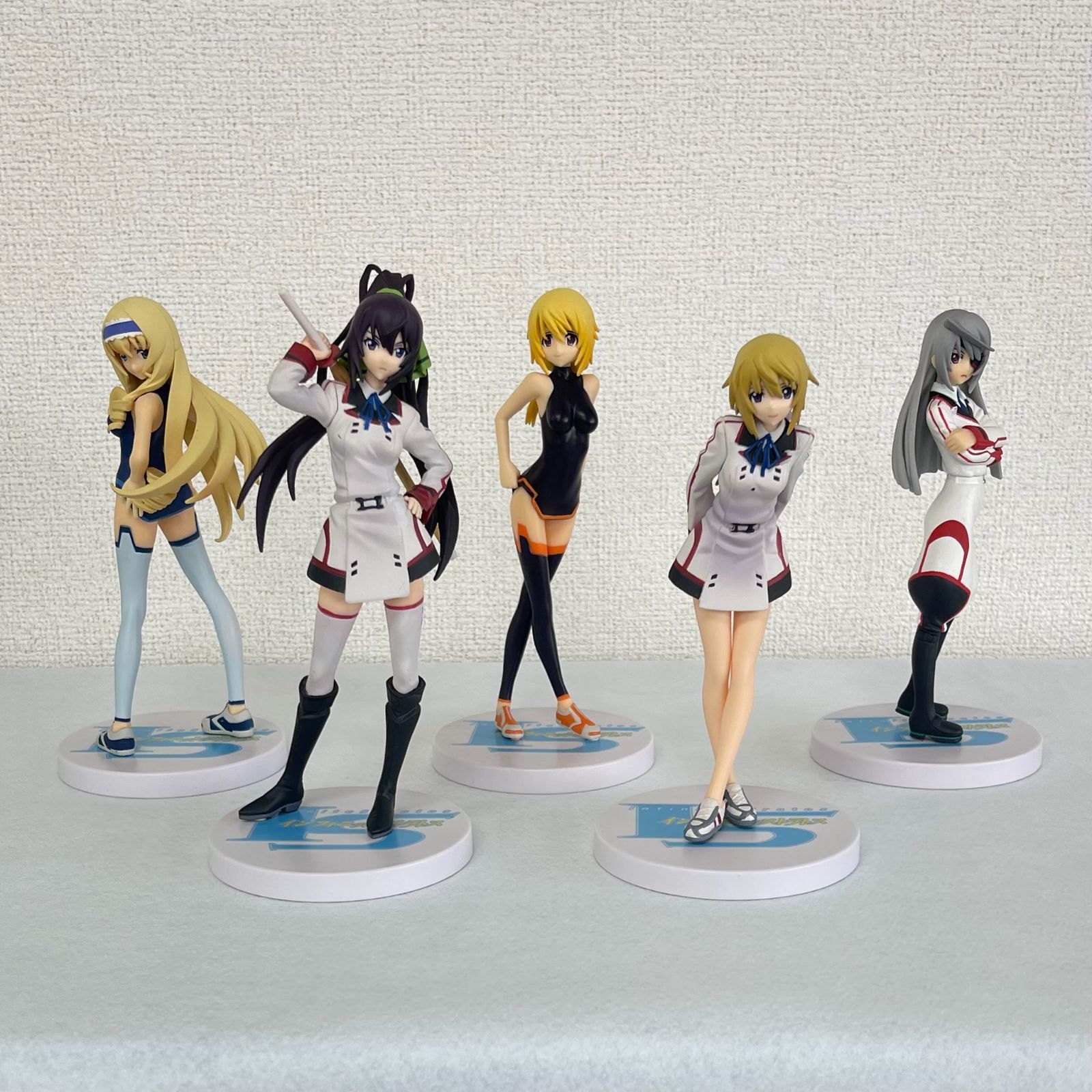 フィギュア セット1 / インフィニット・ストラトス - メルカリ