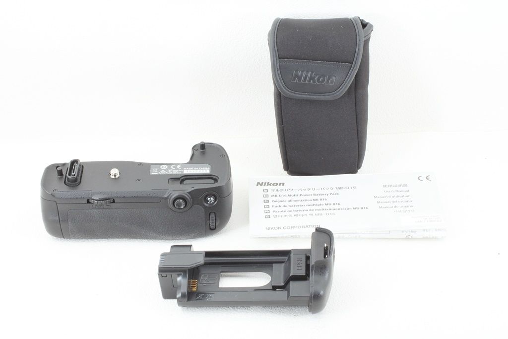 美品 Nikon ニコン MB-D16 マルチパワーバッテリーパック D750用