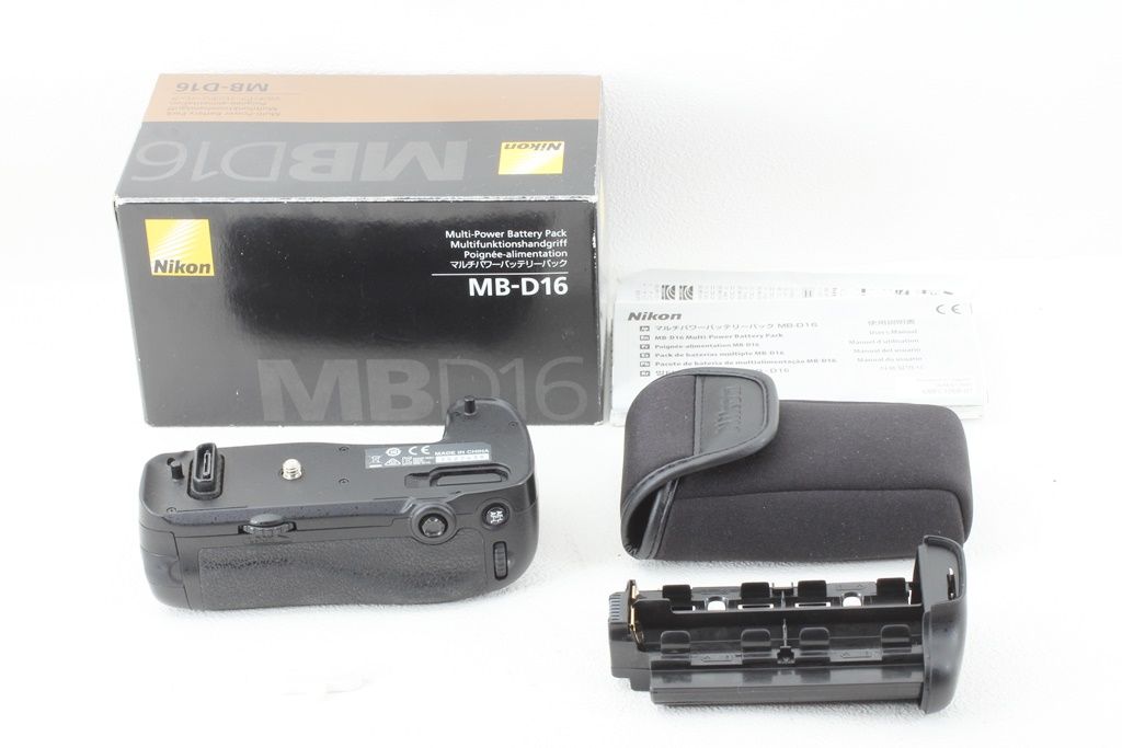 美品 Nikon ニコン MB-D16 マルチパワーバッテリーパック D750用