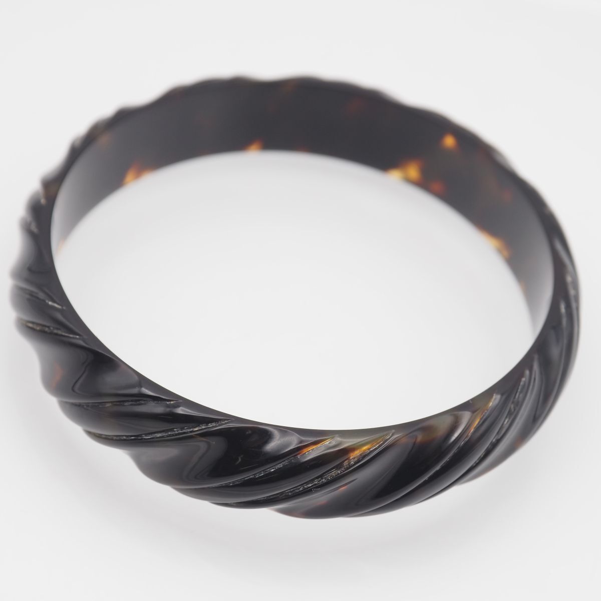 R361 べっ甲 鼈甲 バングル デザイン 腕輪 - メルカリ