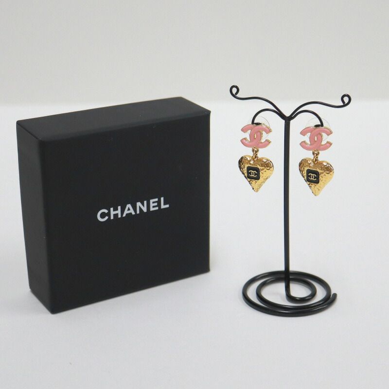 CHANEL シャネル ピアス ハート×CC GP ピンク×ゴールド B23K - メルカリ