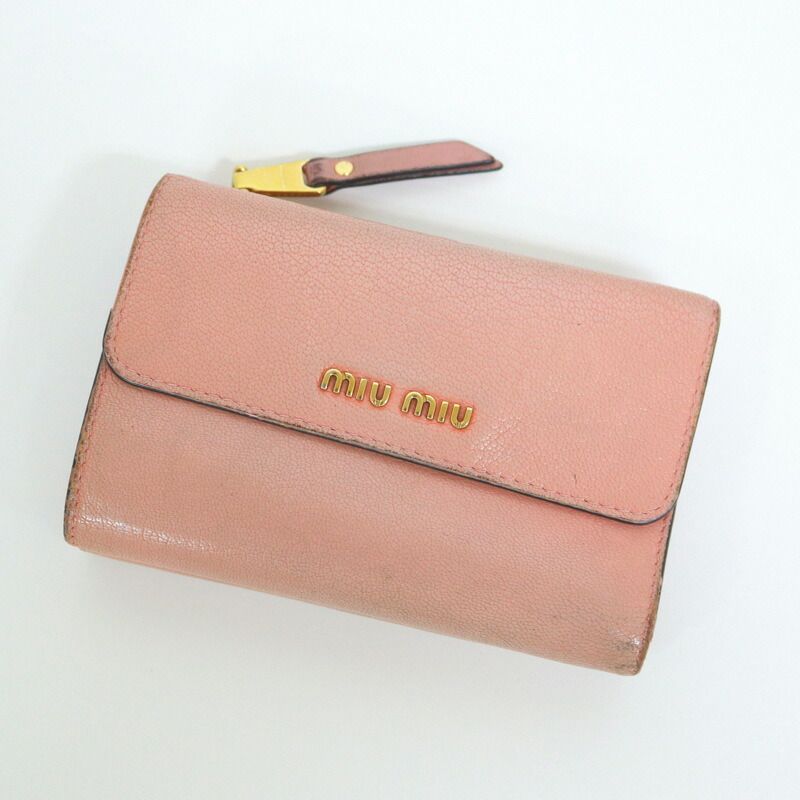 miumiu ミュウミュウ マドラス 三つ折り財布 ピンク レザー 5ML014