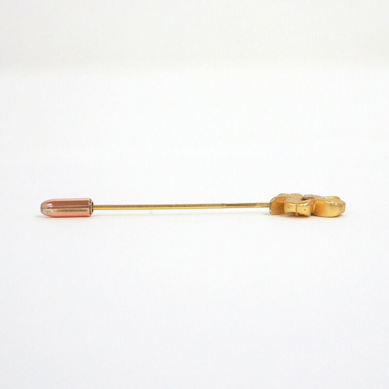 CHANEL シャネル ピンブローチ クローバー 03P ゴールド - メルカリ