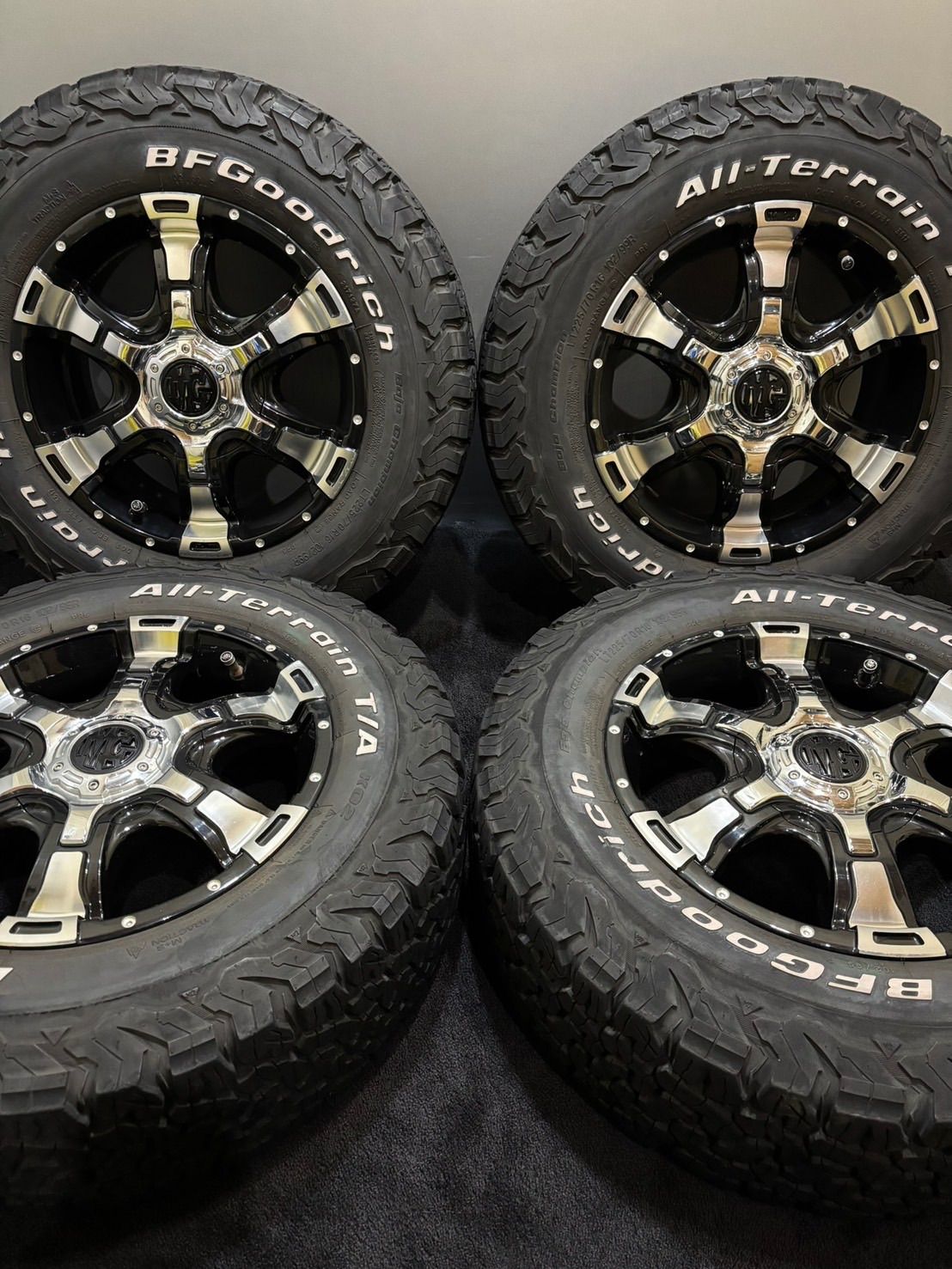 LT225/70R16 102/99R 6PR BFGoodrich/All-Terrain T/A 17年製 