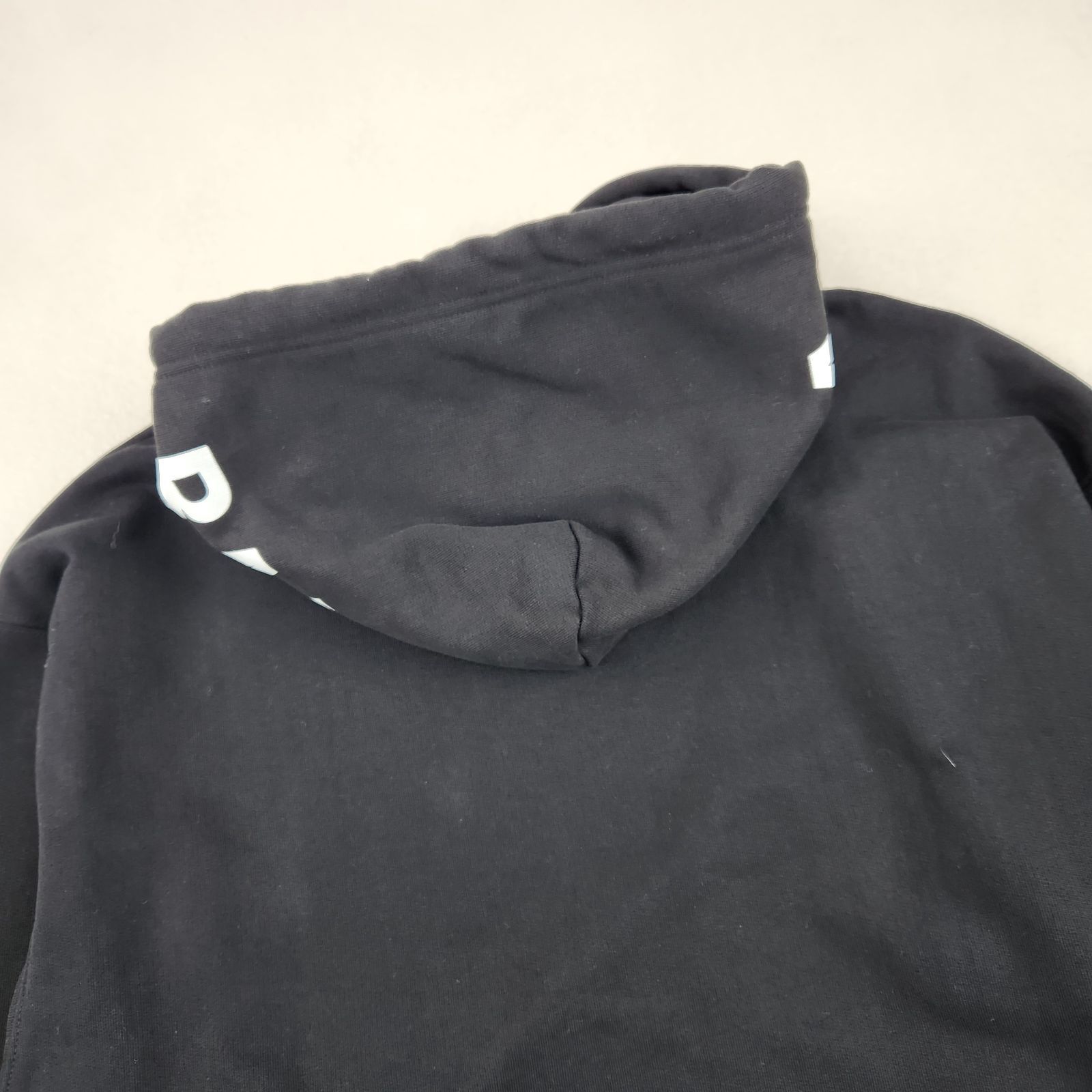 美品 BALENCIAGA パーカー 【超人気モデル】 フードロゴ 黒 フーディー 