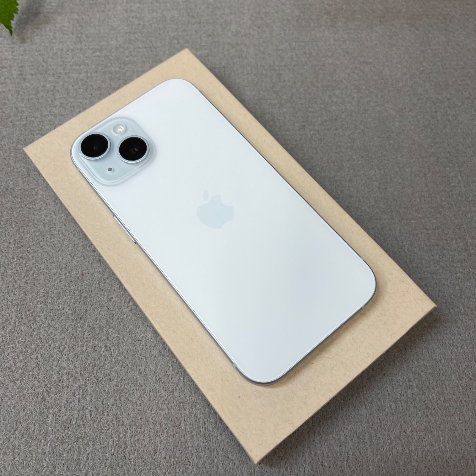 iPhone 15 128GB ブルー SIMフリー バッテリー100% - メルカリ