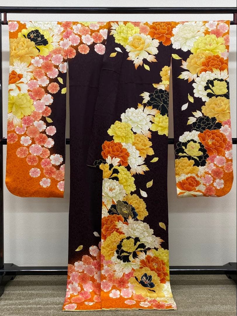 振袖 ROLA 刺繍 金彩 紋意匠 牡丹 身丈cm 撥水加工済 MO3491 振袖 ROLA 刺繍 金彩 紋意匠 牡丹 身丈cm 撥水加工済 MO3491 | ヤマダ
