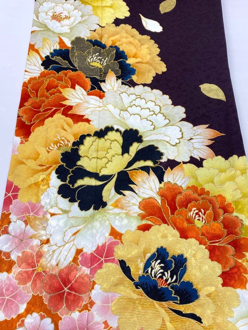 振袖 ROLA 刺繍 金彩 紋意匠 牡丹 身丈cm 撥水加工済 MO3491 振袖 ROLA 刺繍 金彩 紋意匠 牡丹 身丈cm 撥水加工済 MO3491 | ヤマダ