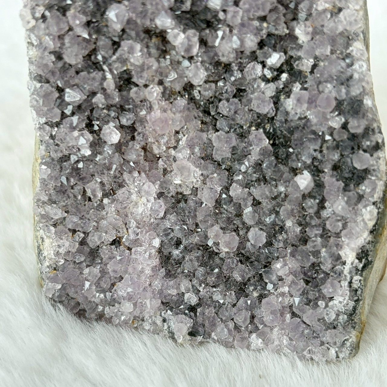 ブラックアメジスト 373g】ドゥルージー細結晶 ウルグアイ産