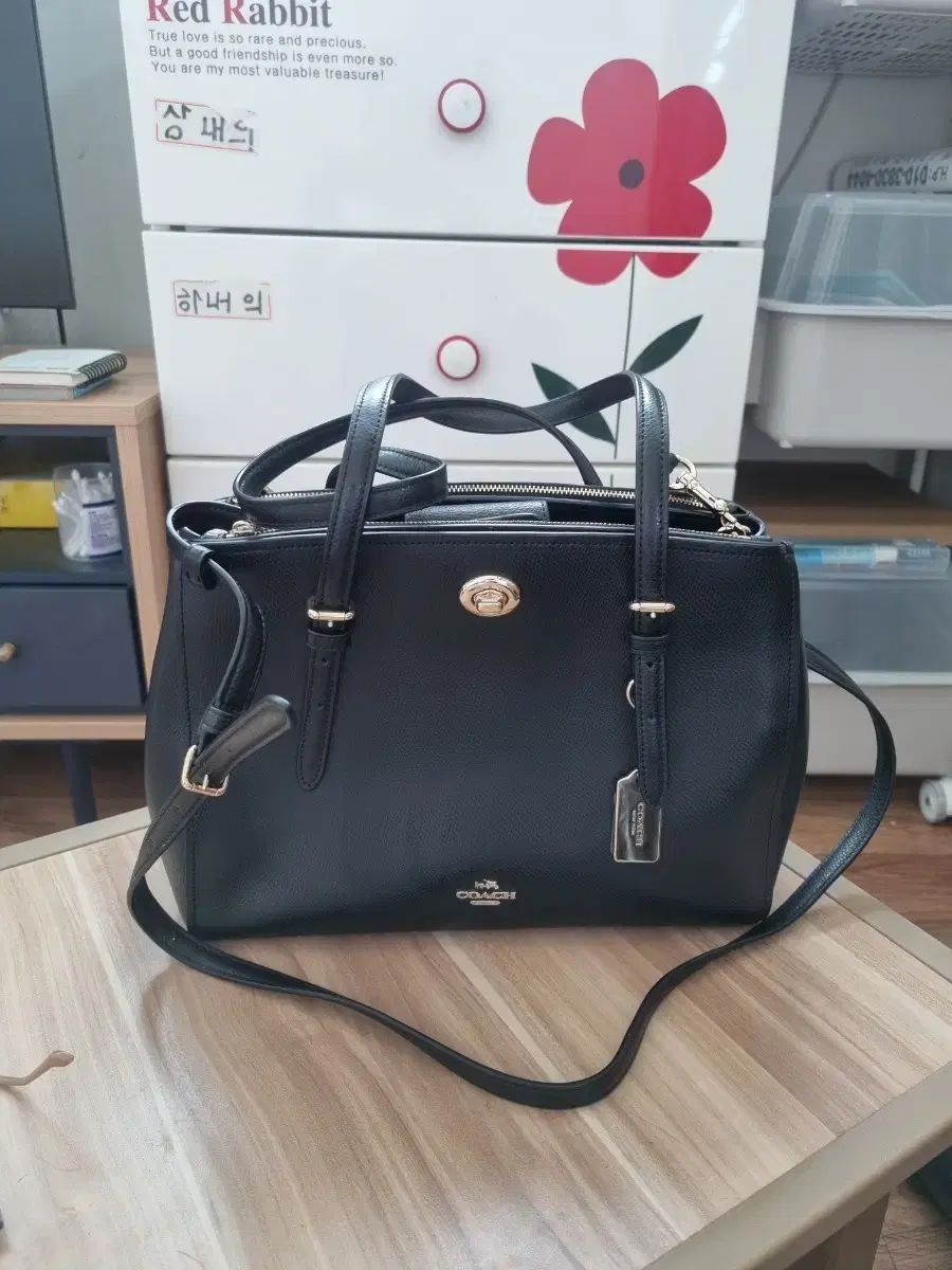 コーチ ブラック トート兼クロスボディバッグ - メルカリ