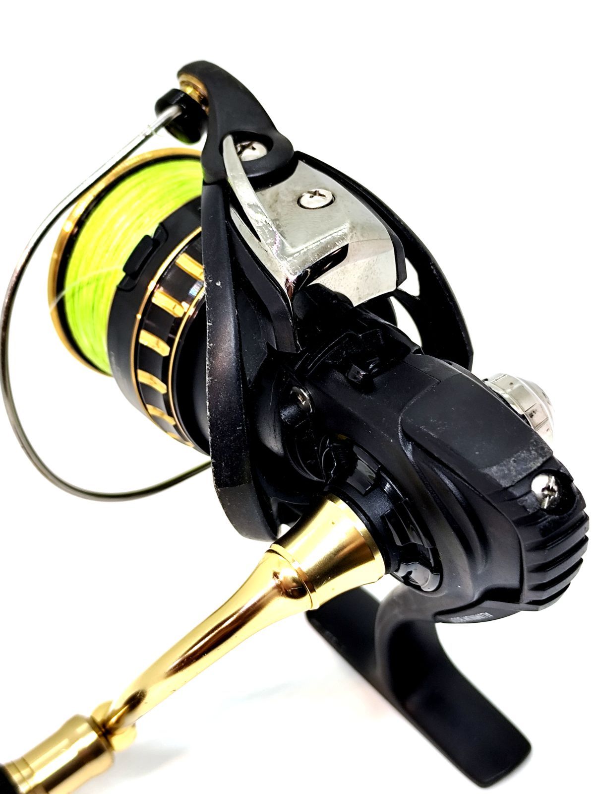 DAIWA ダイワスピニングリール BG SW 4000D-CXH中古品 - メルカリ