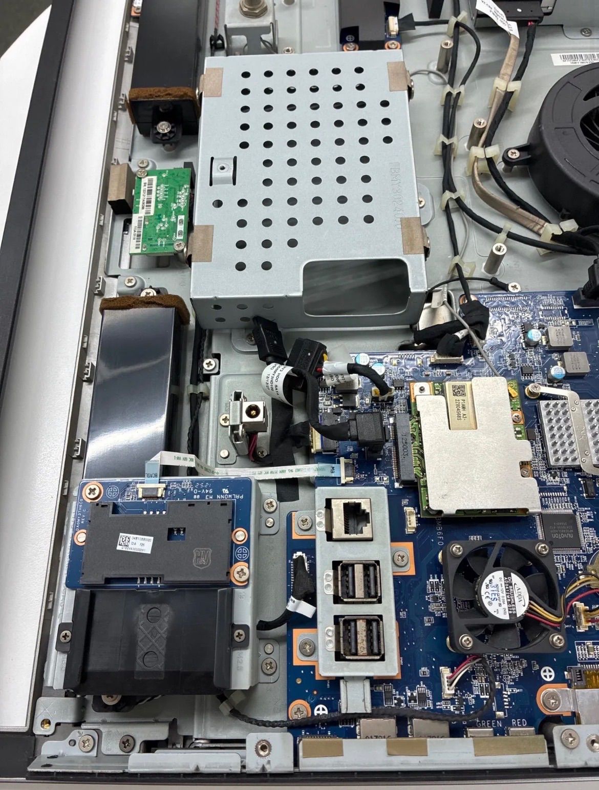 NEC ジャンク Windowsデスクトップ 全体的に状態が悪い - メルカリ