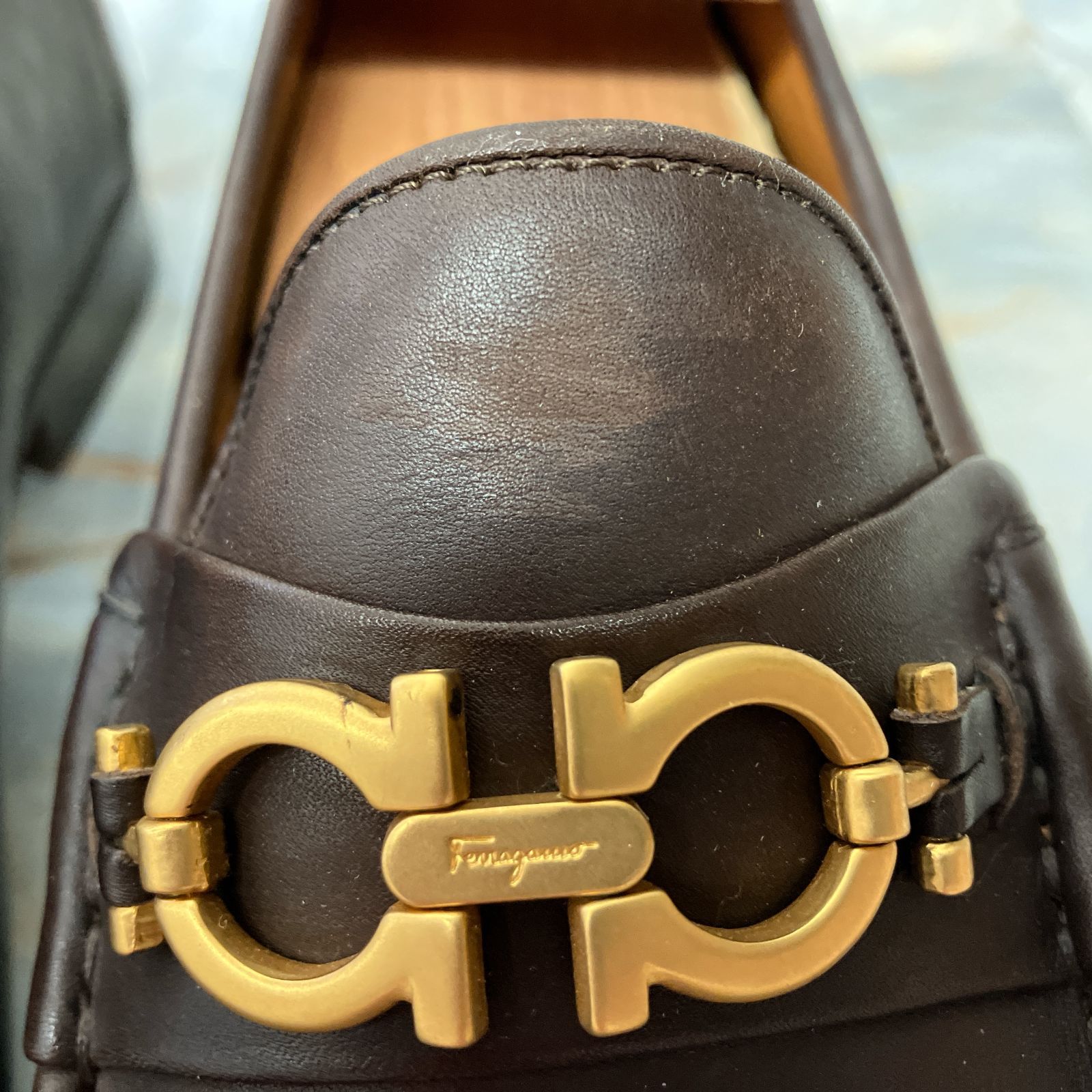 美品］フェラガモ Salvatore Ferragamo ガンチーニ ローファー ダーク