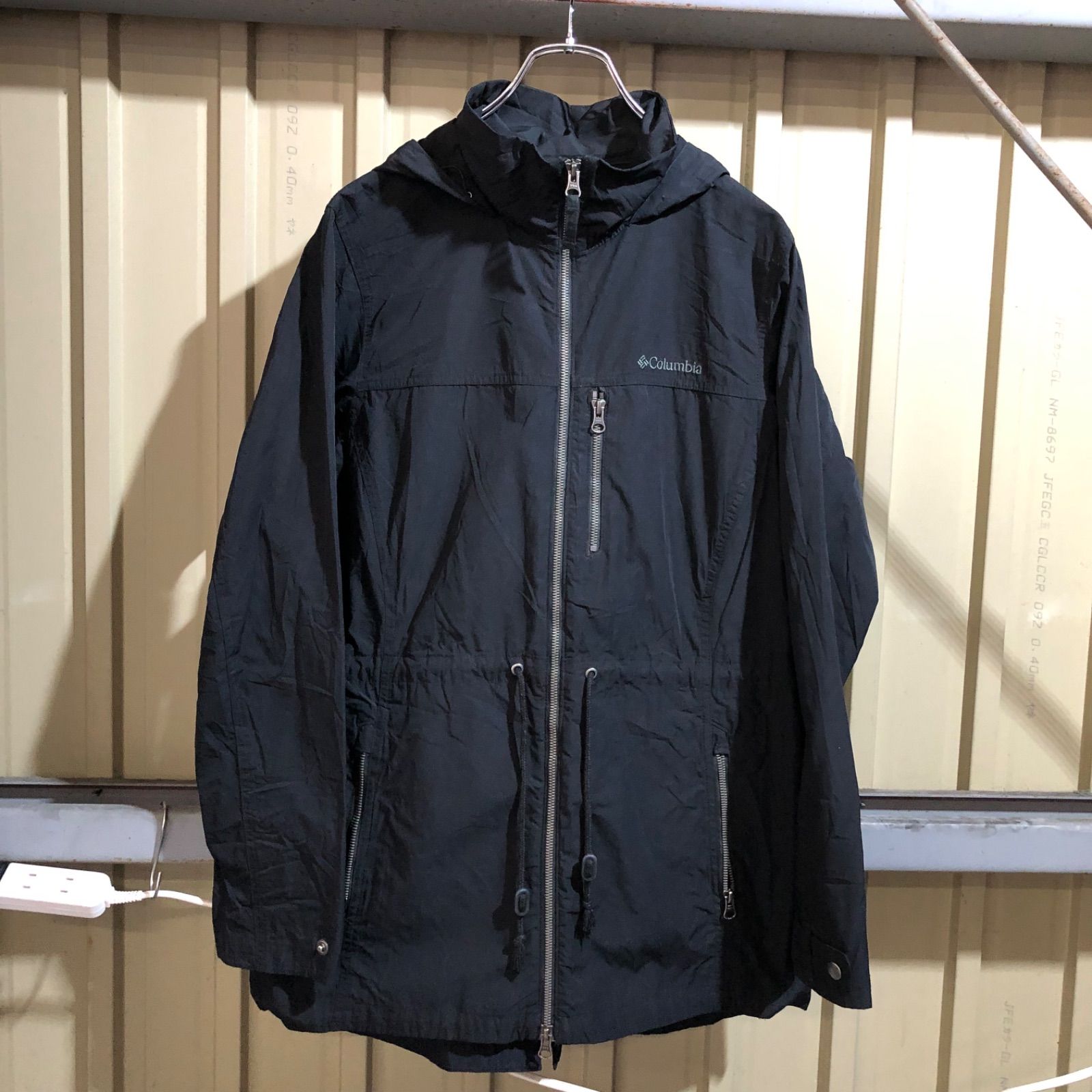2070 Columbia マウンテンパーカー ブラック M コロンビア ナイロン