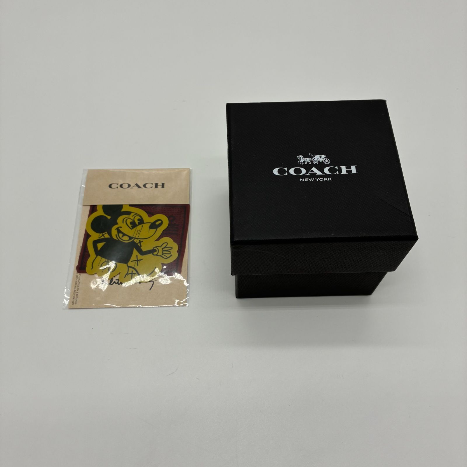 COACH 腕時計 ディズニーコラボ ステッカーセット - メルカリ