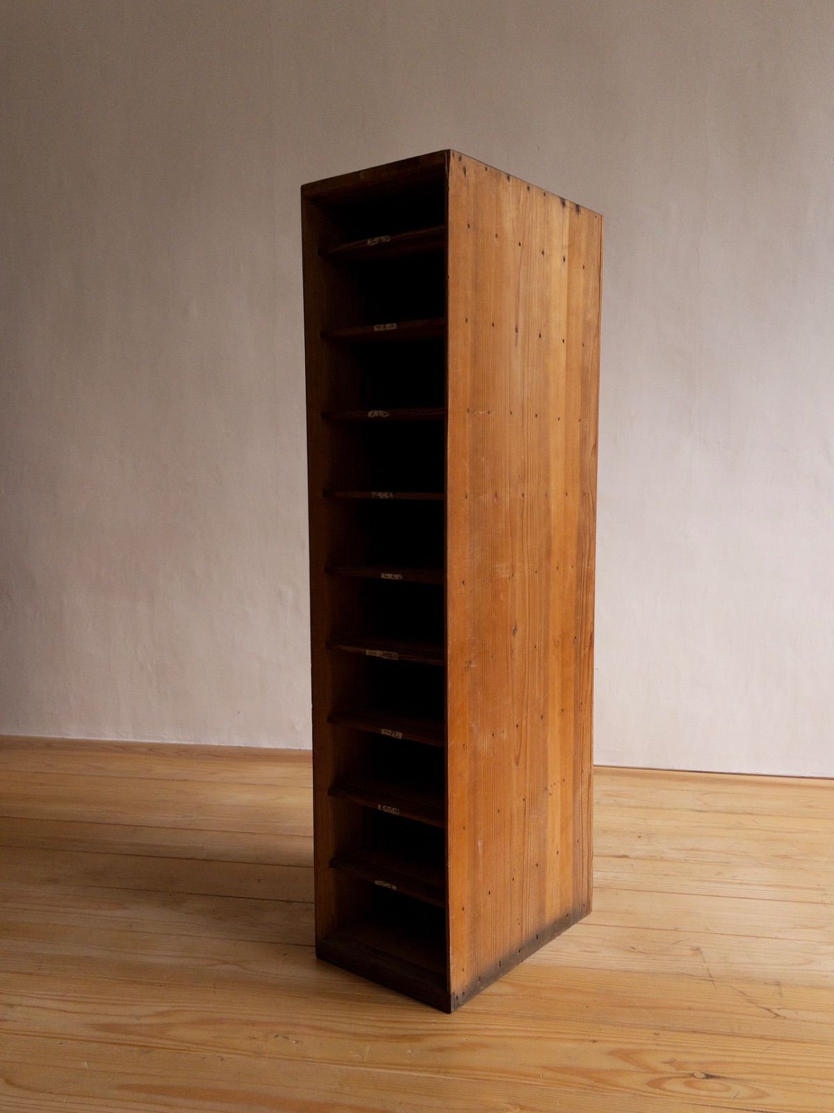 送料込み・匿名発送】書類棚 木製ラック 2個セット 希少 収納棚 古道具