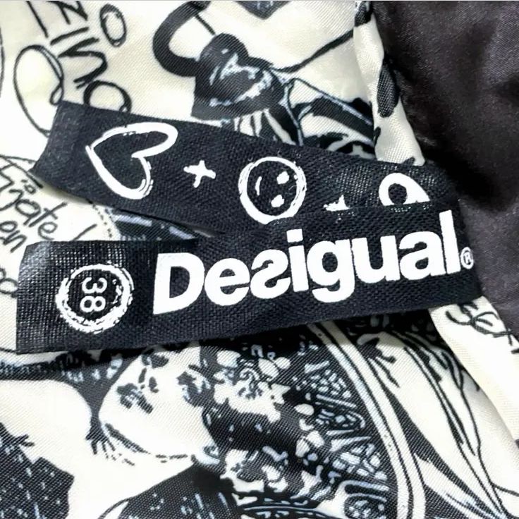 Desigual デシグアル 花柄 ポリエステル コート 38 - メルカリ