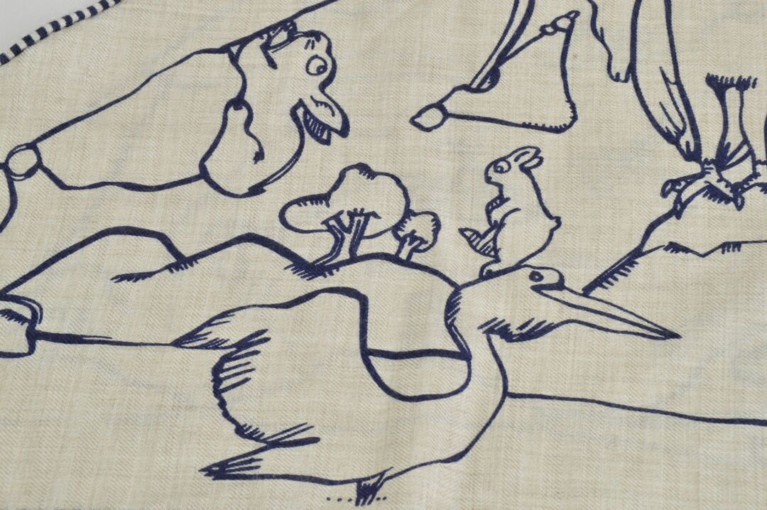 エルメス Hermes スカーフ トライアングルジェアン 千と一のウサギ