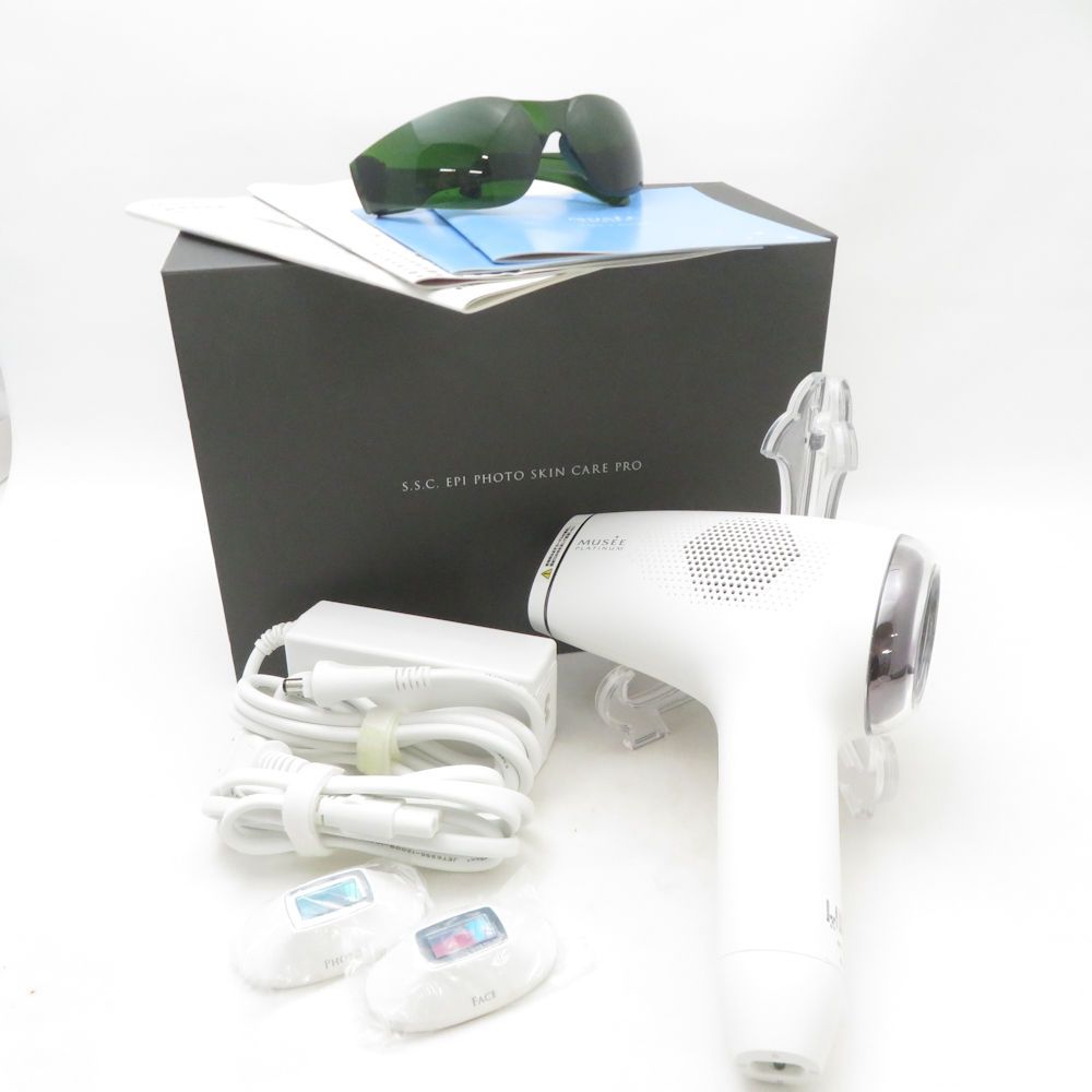 未使用 MUSEE ミュゼ BE903M エピフォトスキンケアプロ 脱毛器 30万発
