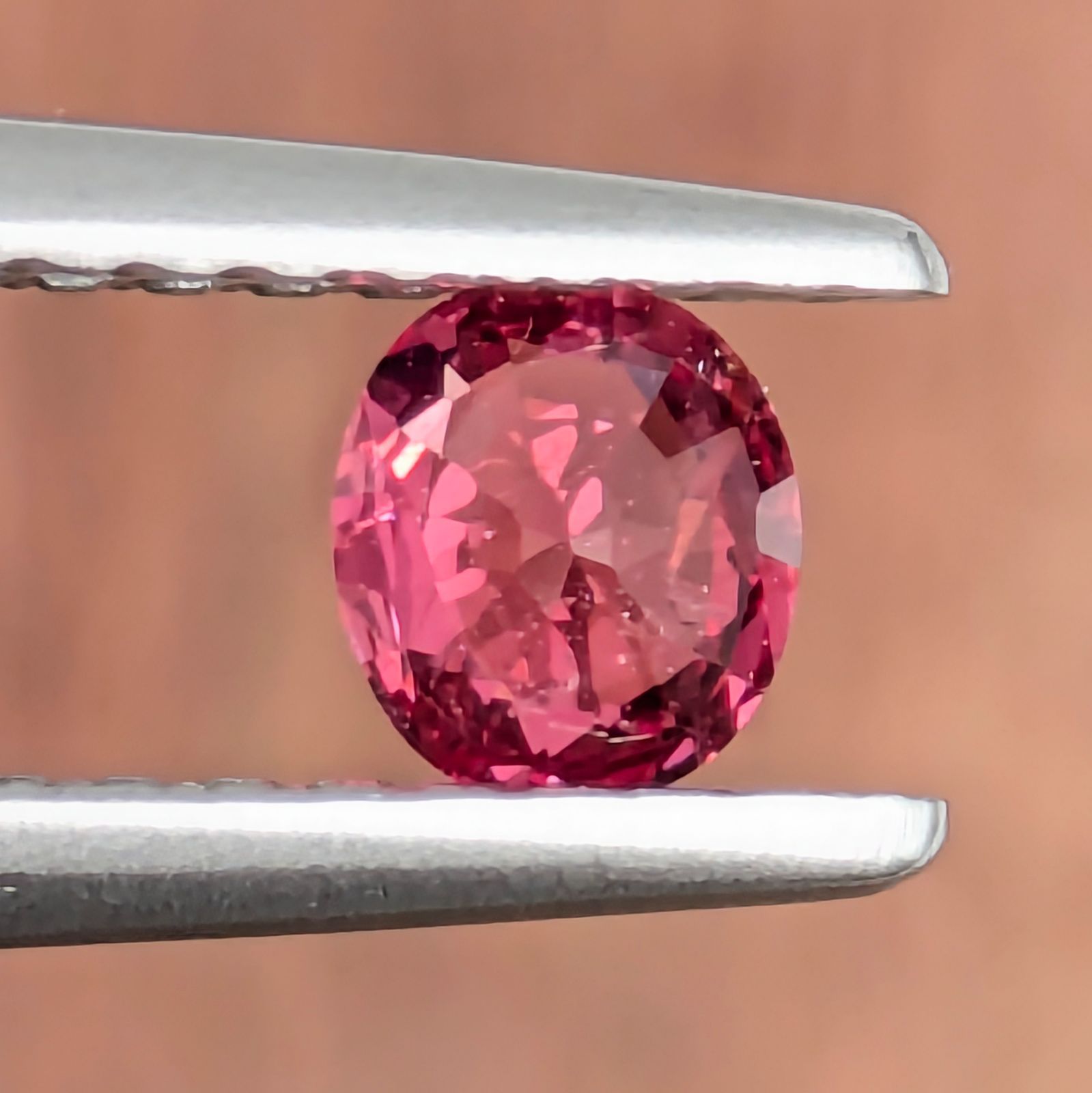 ピンクスピネルルース ミャンマー・モゴック産 【0.258ct】 PRO208102