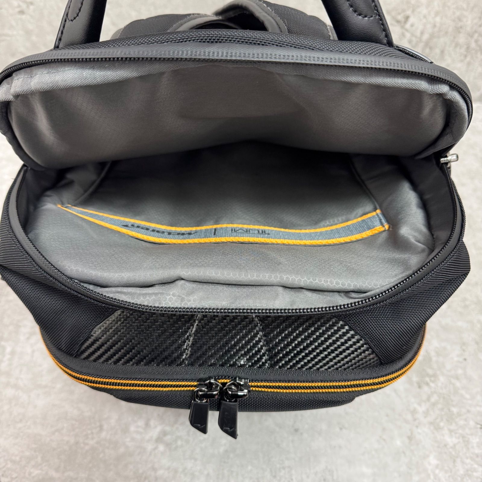 美品】TUMI MCLAREN Velocity Backpack トゥミ×マクラーレン ヴェロ 