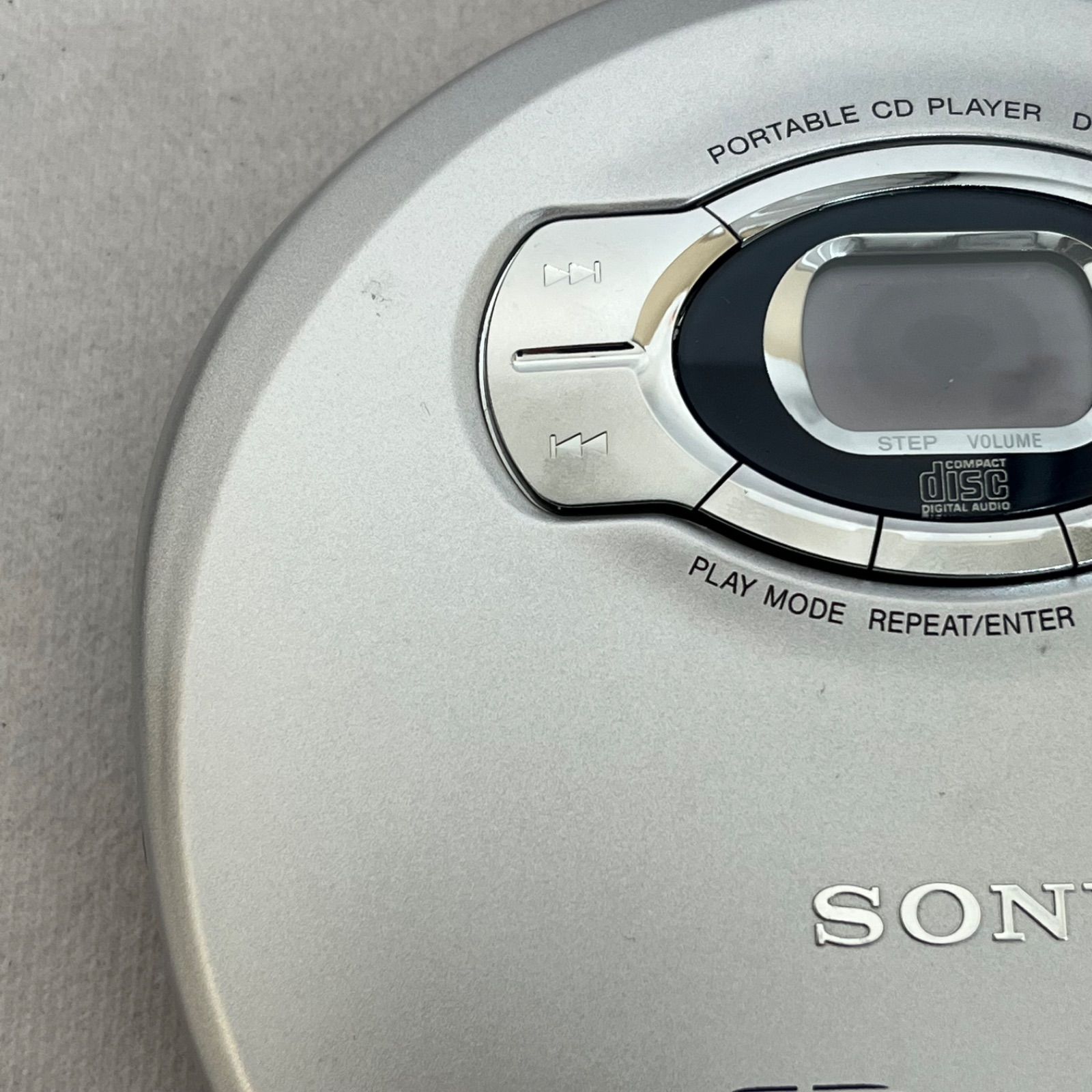 管2602-341】SONY ソニー CD Walkman ポータブルCDプレーヤー D-E660 G