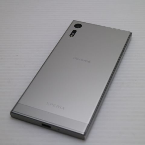 超美品 SO-01J Xperia XZ プラチナム（シルバー） 即日発送 スマホ