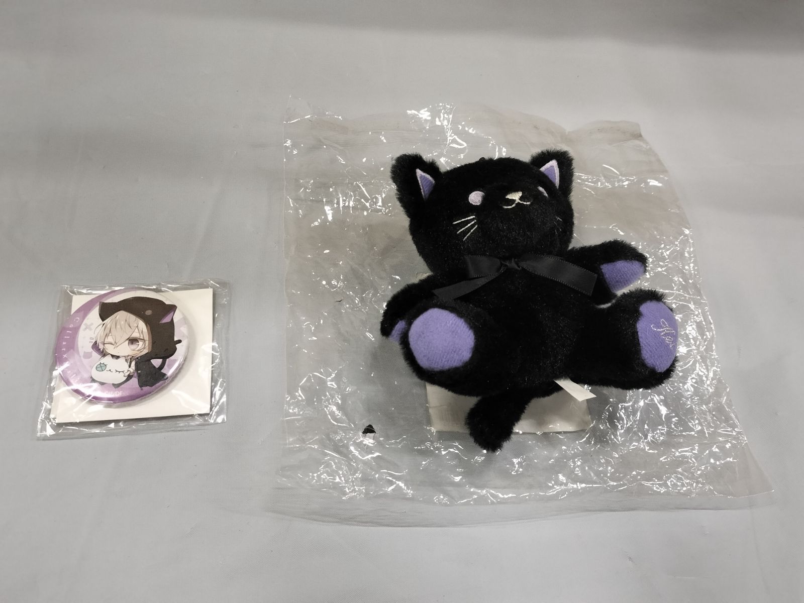 カラマリ 岡崎契 ぬいぐるみ 缶バッジ付き H26030405 - メルカリ