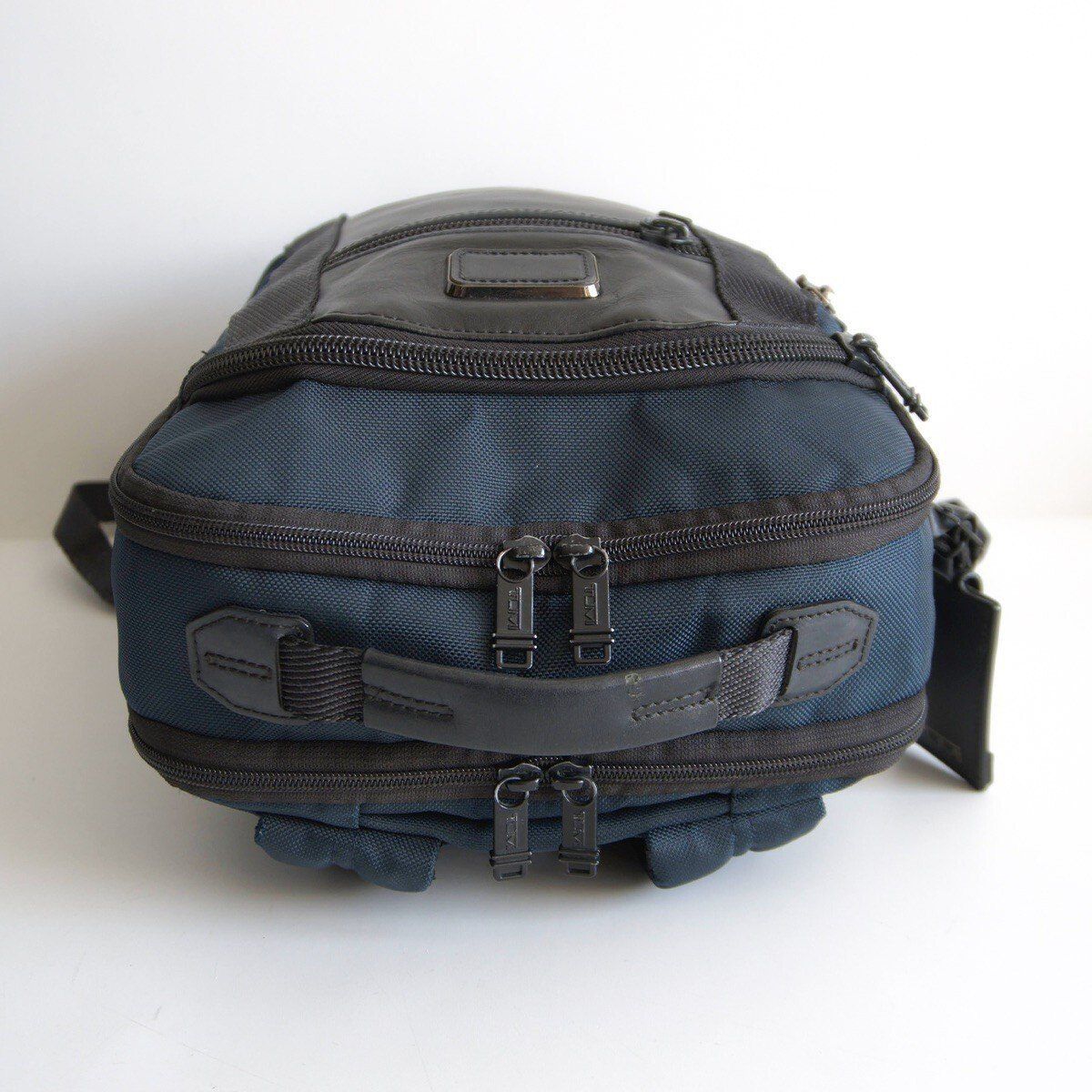 【超美品】TUMI 232682NVYデイヴィス バックパック TUMI 232682NVY ALPHA BRAVO デイヴィス バックパック 【公式通販】