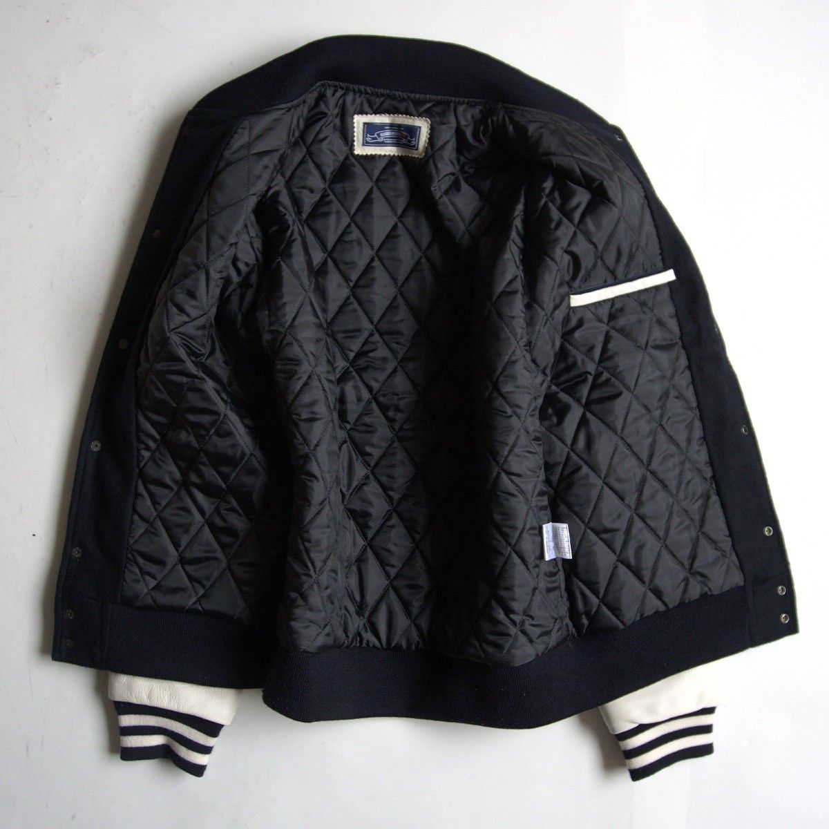 美品】GOOD ENOUGH IVY【袖 レザー 切替 胸ロゴ スタジャン】 M