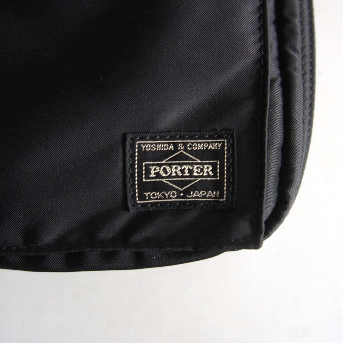 極美品】PORTER 【PX TANKER OPERATOR BAG 16】ポーター ブラック 吉田
